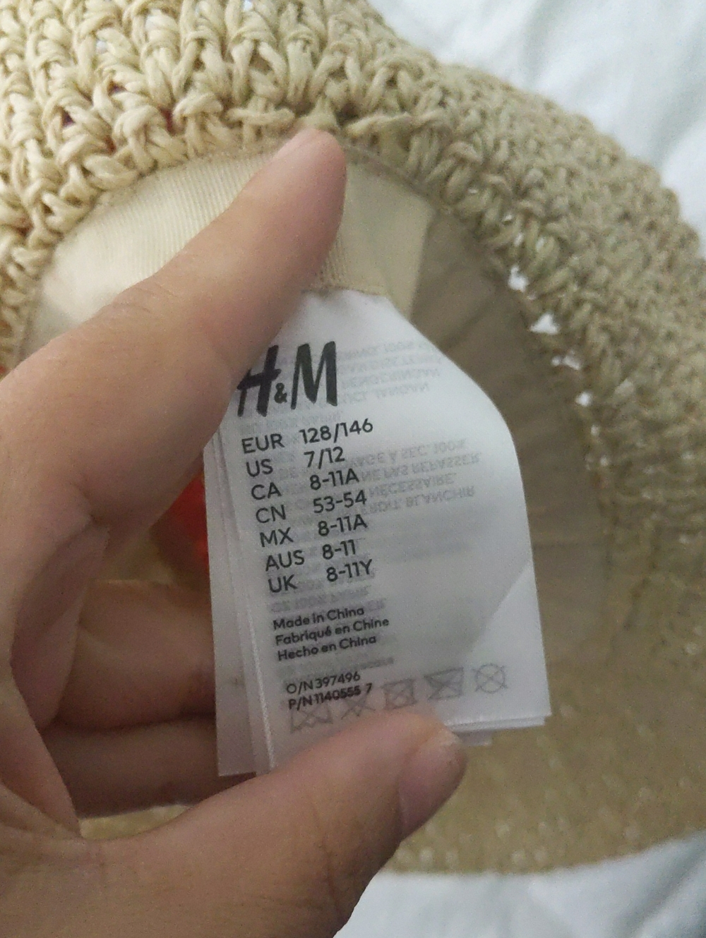 Hat - Picture 6 of 7